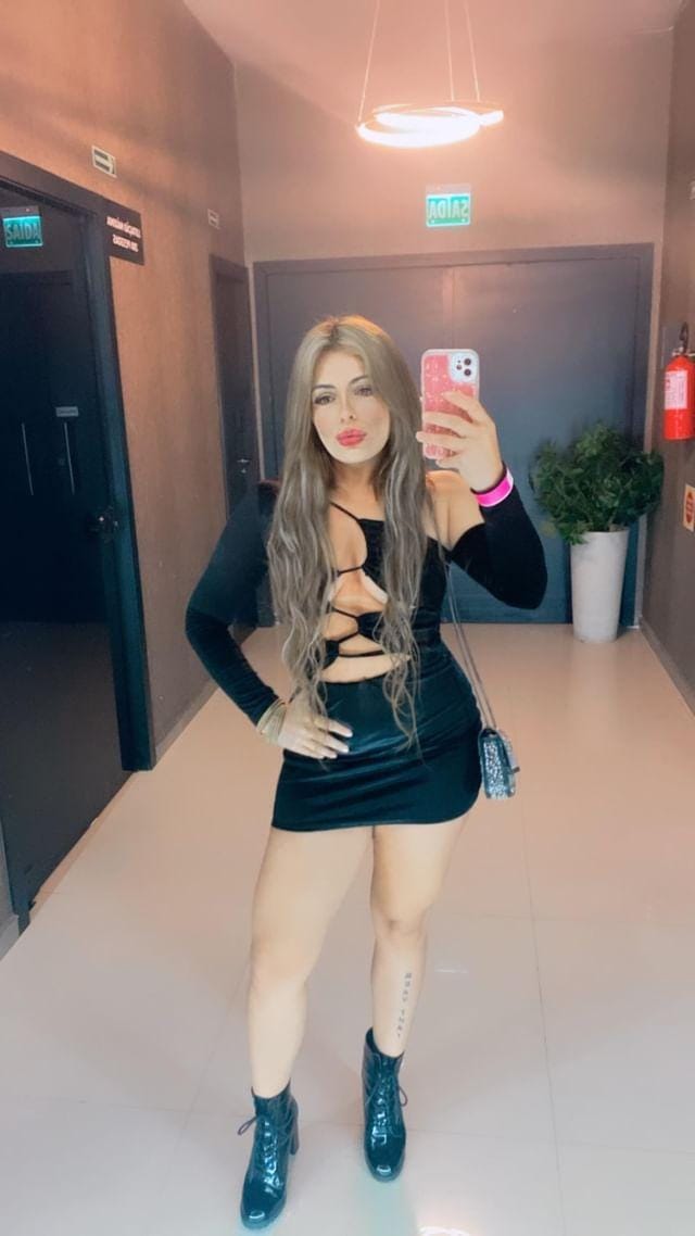 Li Awdrey chooses southern Brazil to celebrate birthday