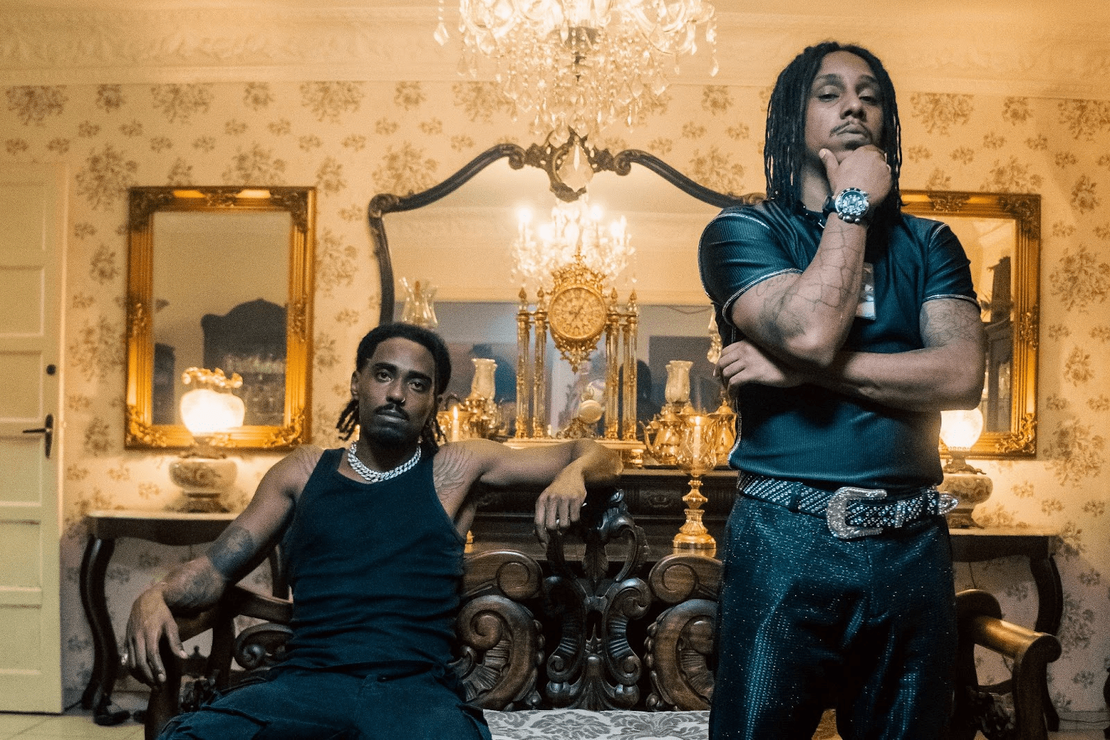 After the Grammy Latino nomination, Kayode releases the single “Hotel,” in collaboration with Sotam