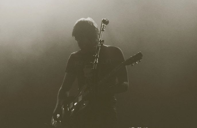 Progressive Rock/Heavy Metal Band Tilburg takes a heavier approach on new EP “Devolving”
