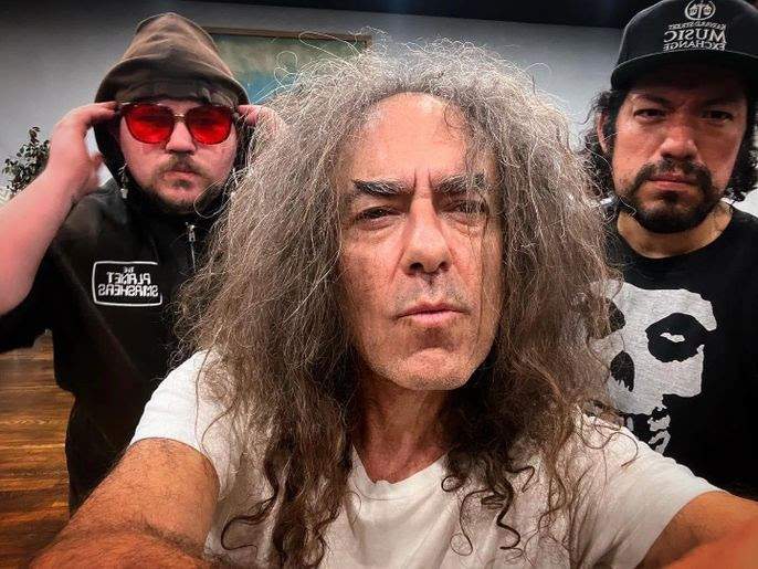 Psychedelic rock band Vasoline Tuner delve deep in the art of caustic surrealism in their latest album