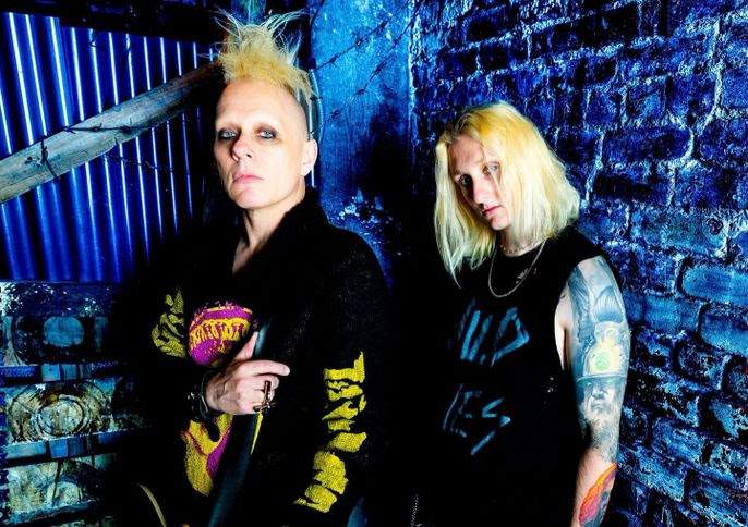 Love Ghost x Skold Unveil Intense New Single ‘Ski Mask’ Ahead of Upcoming Album Release